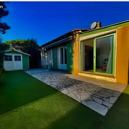 Holiday home Maison A 130m De La *